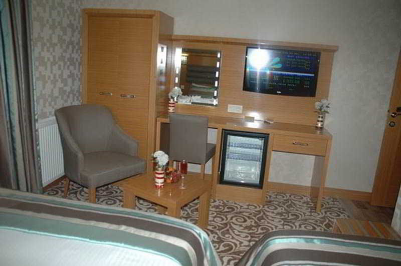 Alfa Hotel Istanbul Bagian luar foto